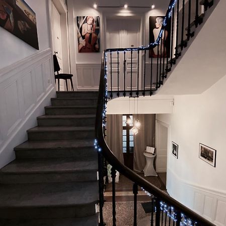La Domitia - Maison D'Hotes, Massages & Bien-Etre Montbazin Exteriör bild