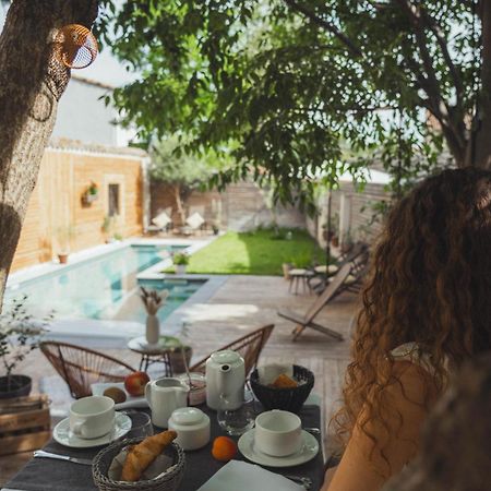 La Domitia - Maison D'Hotes, Massages & Bien-Etre Montbazin Exteriör bild