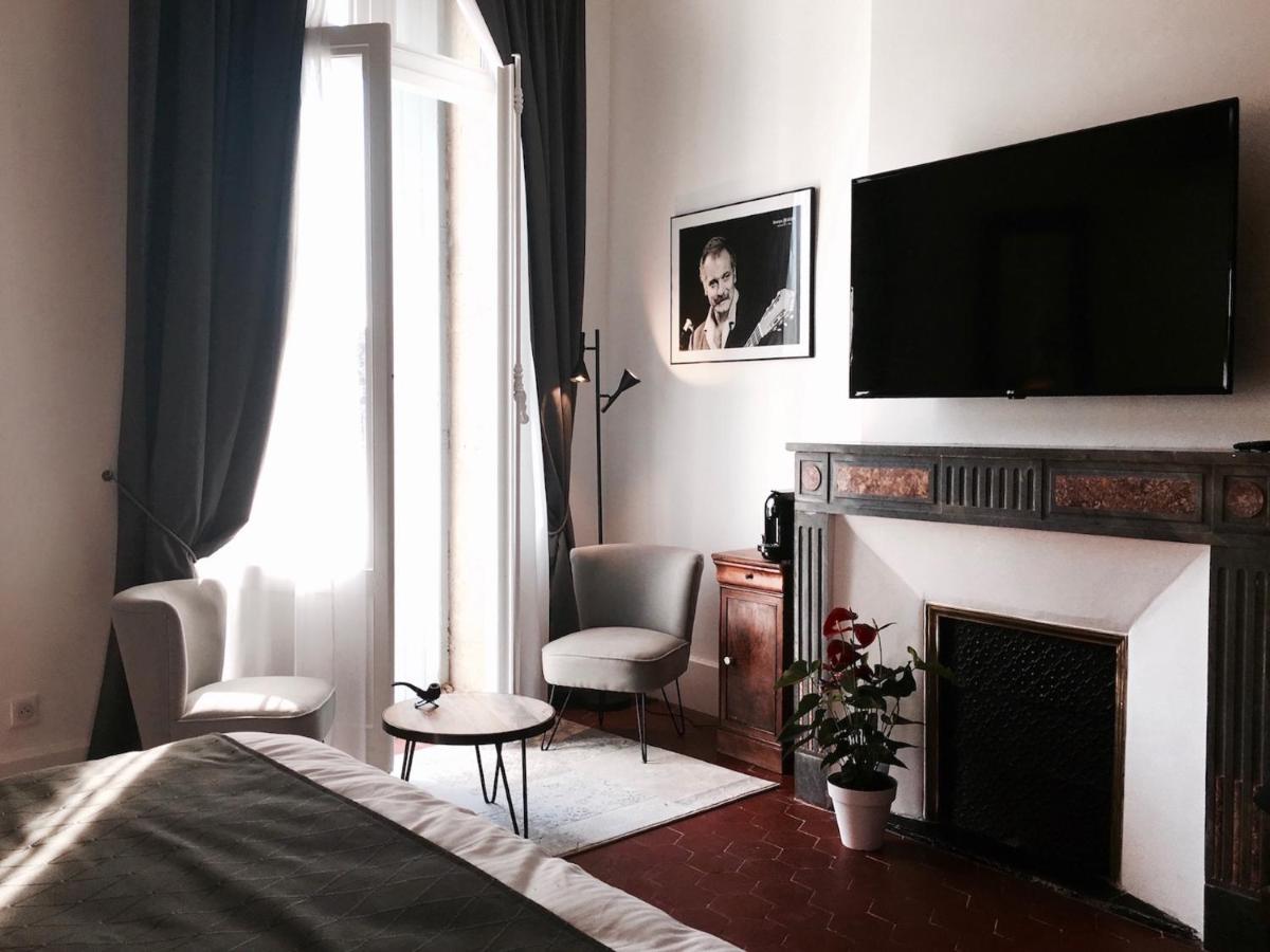 La Domitia - Maison D'Hotes, Massages & Bien-Etre Montbazin Exteriör bild