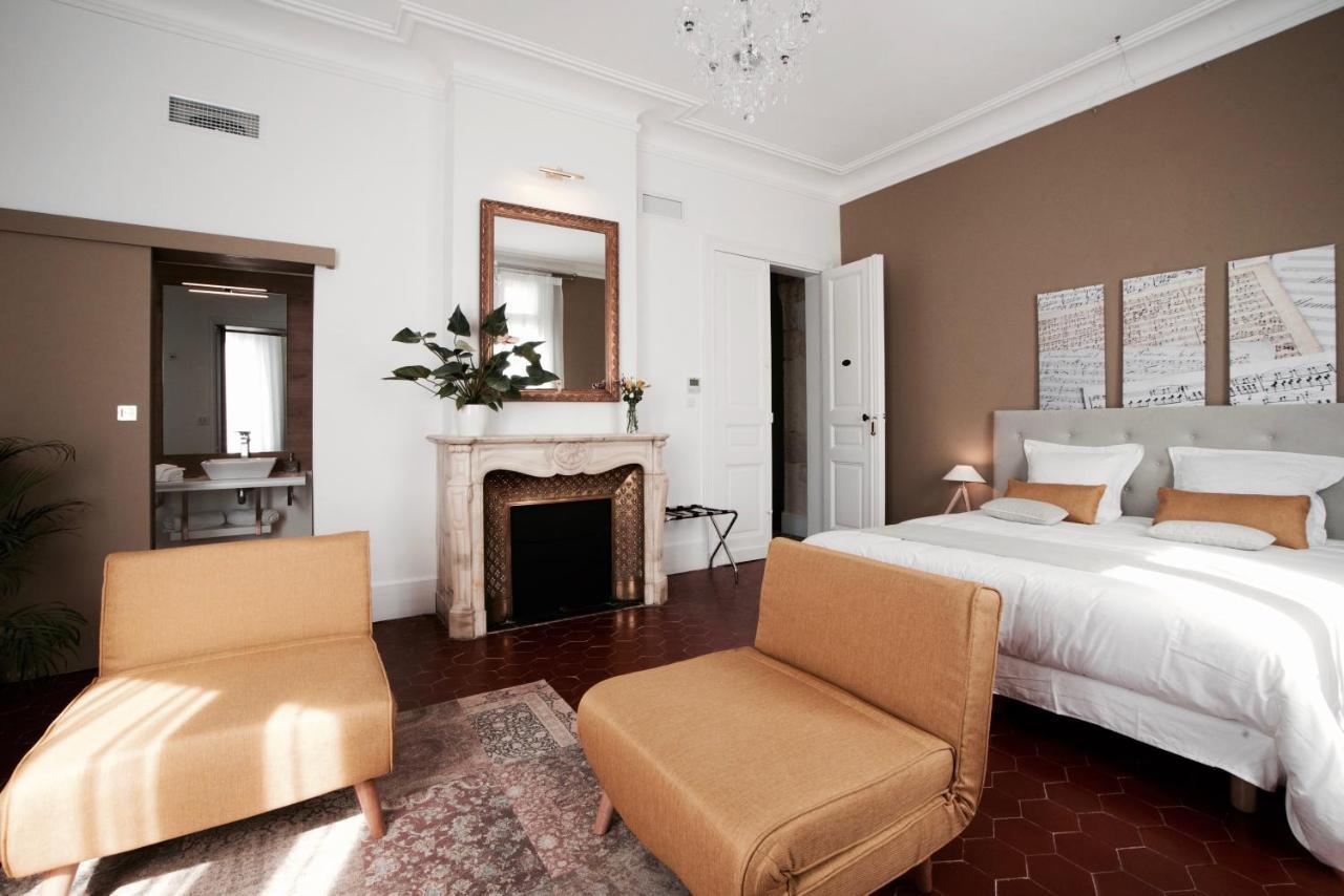 La Domitia - Maison D'Hotes, Massages & Bien-Etre Montbazin Exteriör bild
