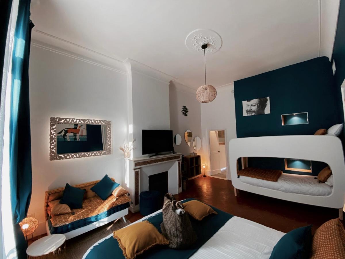 La Domitia - Maison D'Hotes, Massages & Bien-Etre Montbazin Exteriör bild
