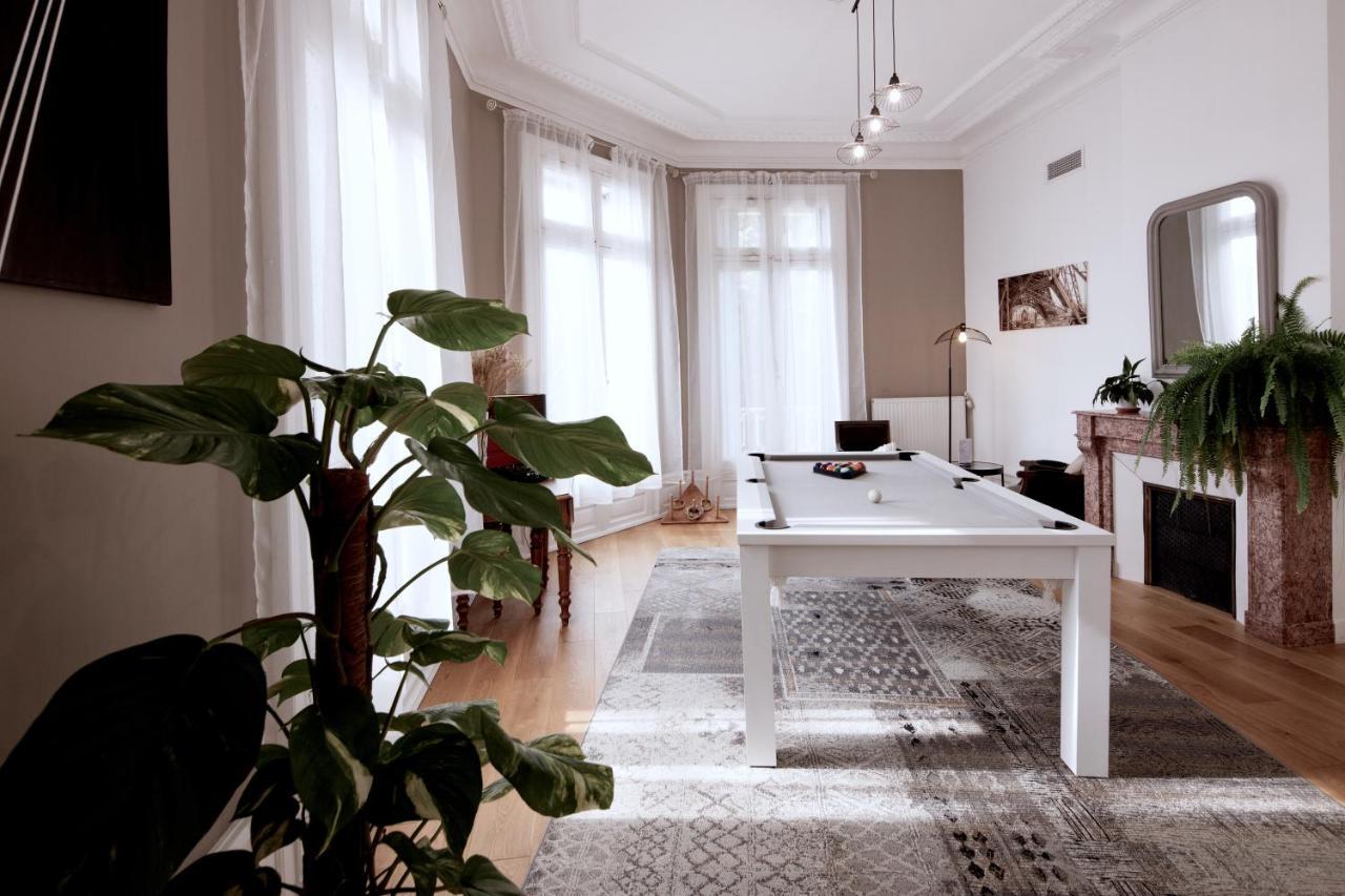 La Domitia - Maison D'Hotes, Massages & Bien-Etre Montbazin Exteriör bild