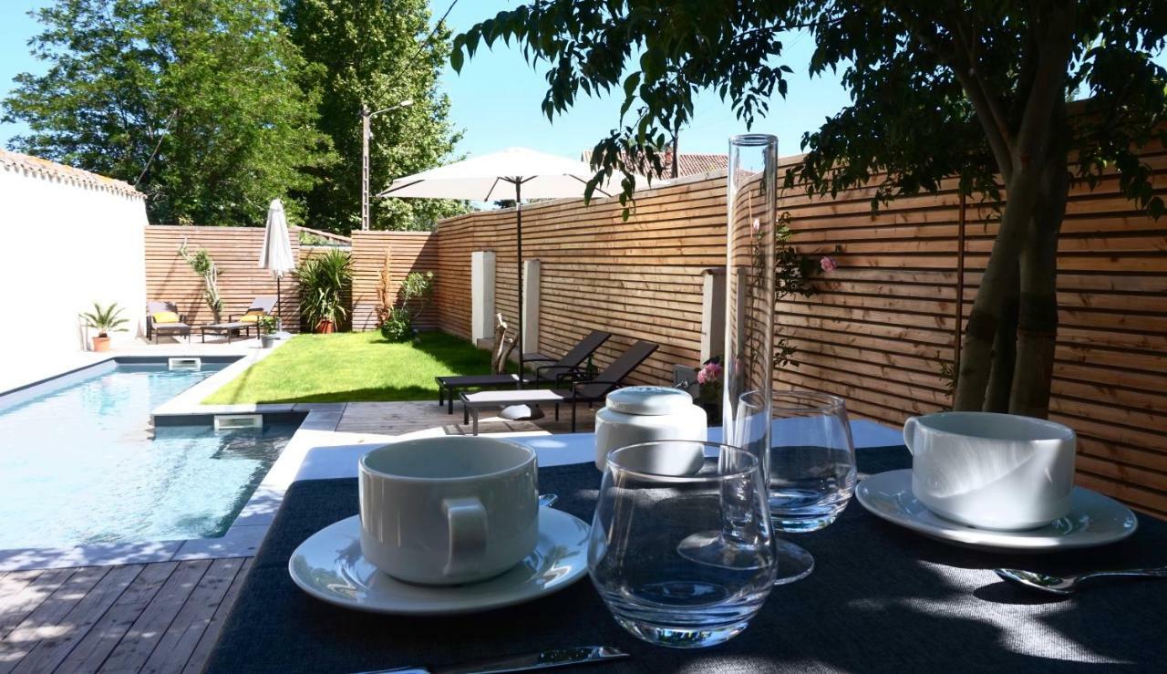 La Domitia - Maison D'Hotes, Massages & Bien-Etre Montbazin Exteriör bild